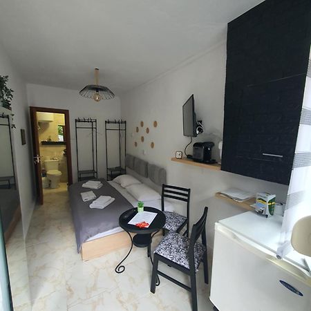 St.Barbara Studio Драма Экстерьер фото